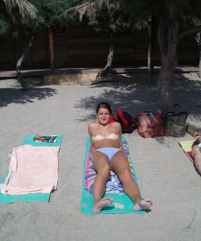 15P Real amateur girlfriends showing tits