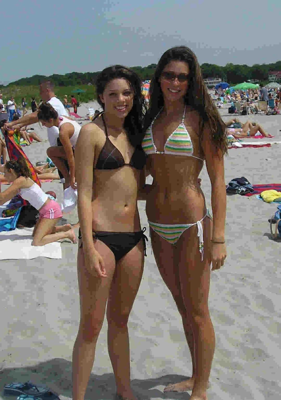 20P Teens topless on the beach