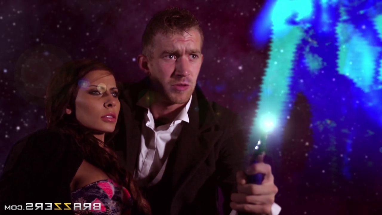 15P Stacked babe Madison Ivy banged in a Doctor Who Parody