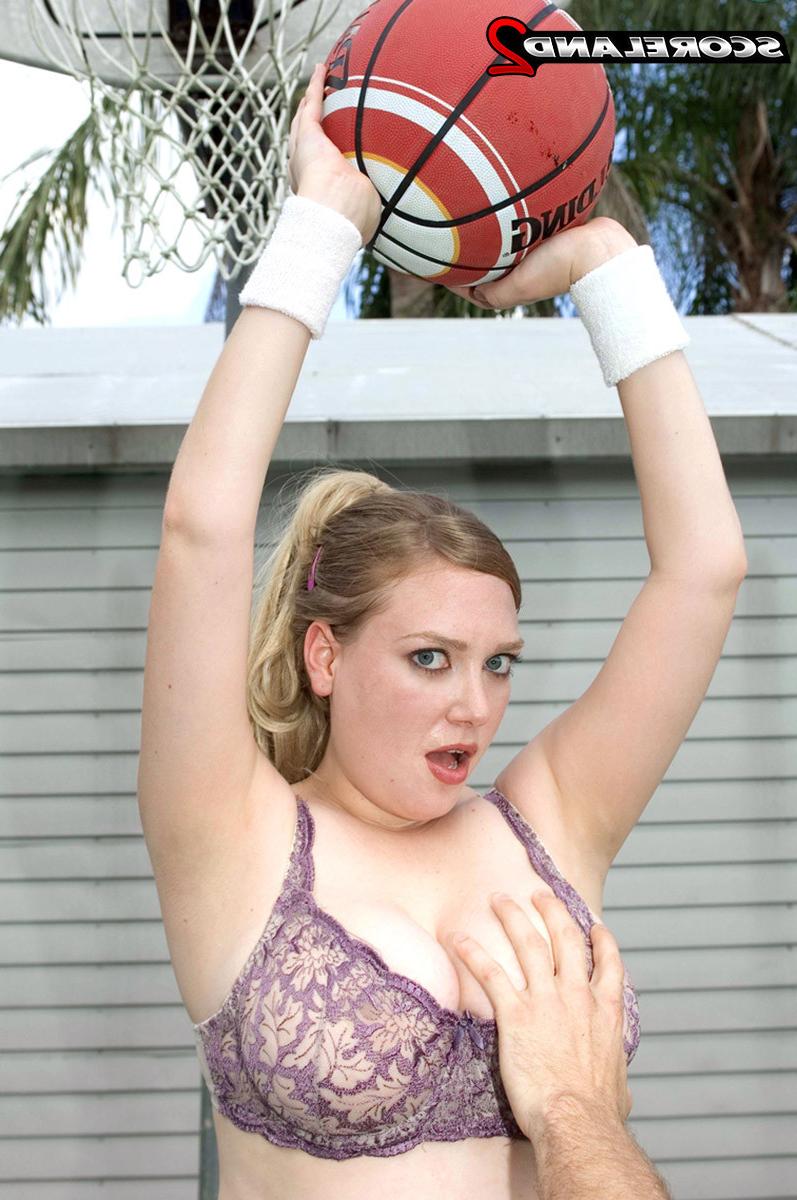 16P Sabina Leigh Sure Does Know How To Play Ball