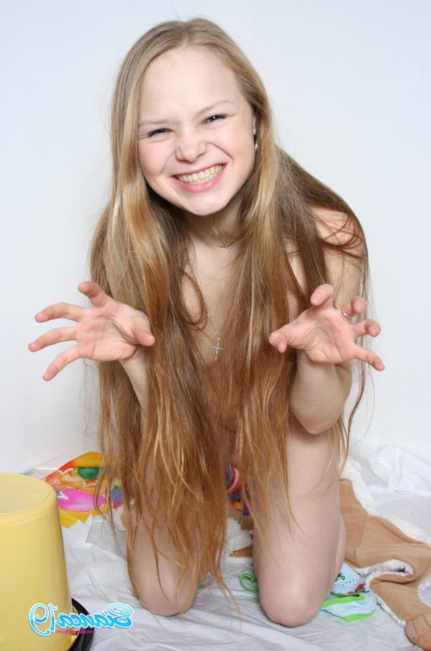 15P Cute nineteen year old teen playing