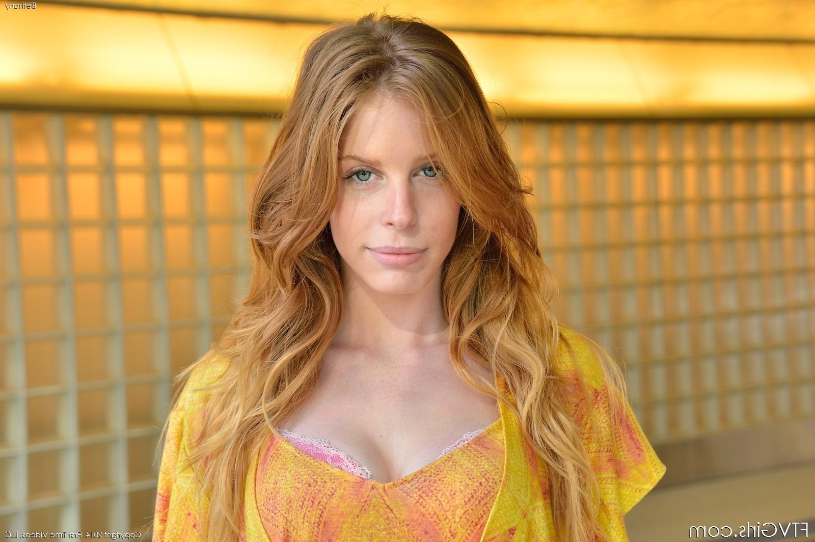 15P Beautiful busty redhead babe Bethany stripping nude in public