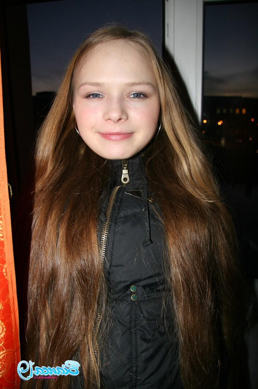 16P Cute nineteen year old teen