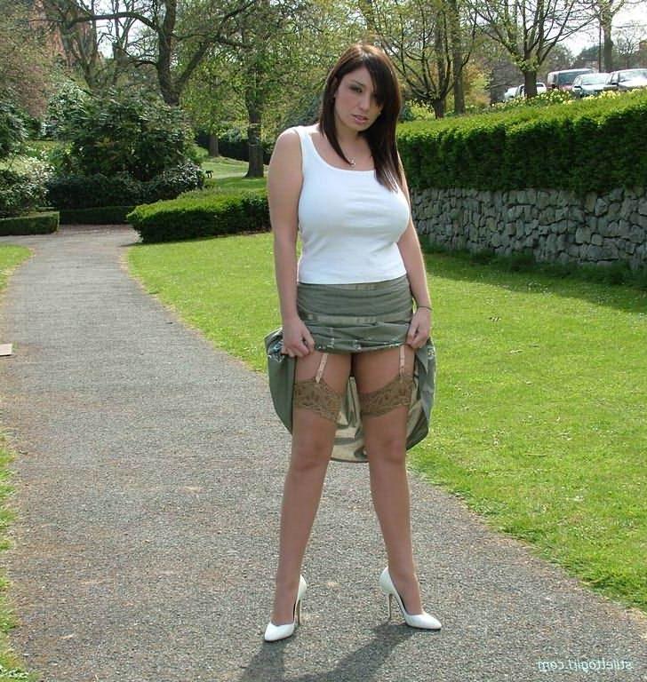 15P Stiletto girl in heels and stockings
