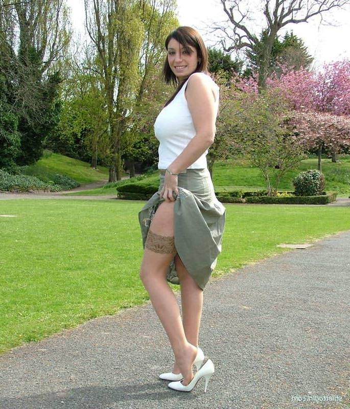 15P Stiletto girl in heels and stockings