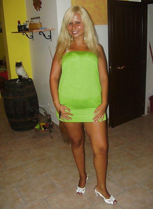 20P Blonde Bitch for your CUM