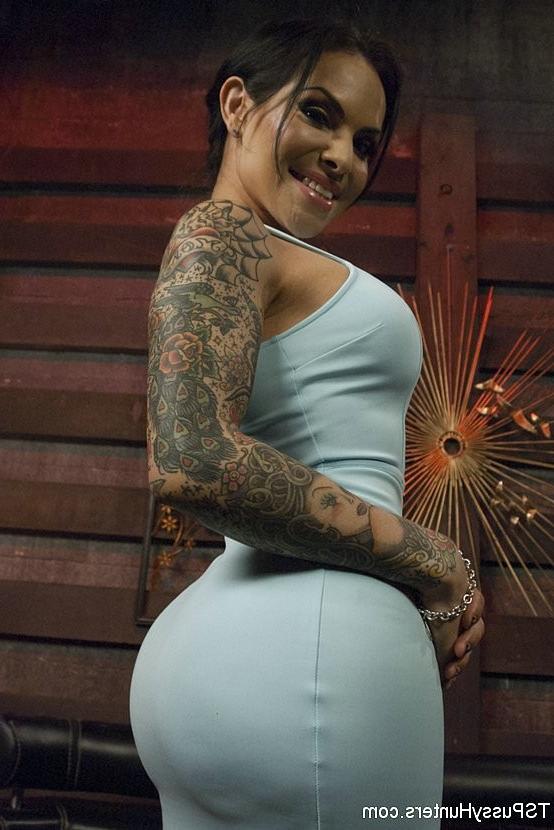 17P TS Foxxy hot bitch is pussy fucking spanish diva Amarna Miller
