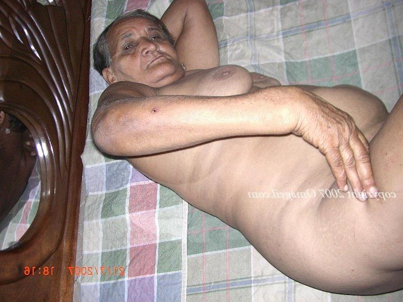 16P wrinkled and hairy old grannies