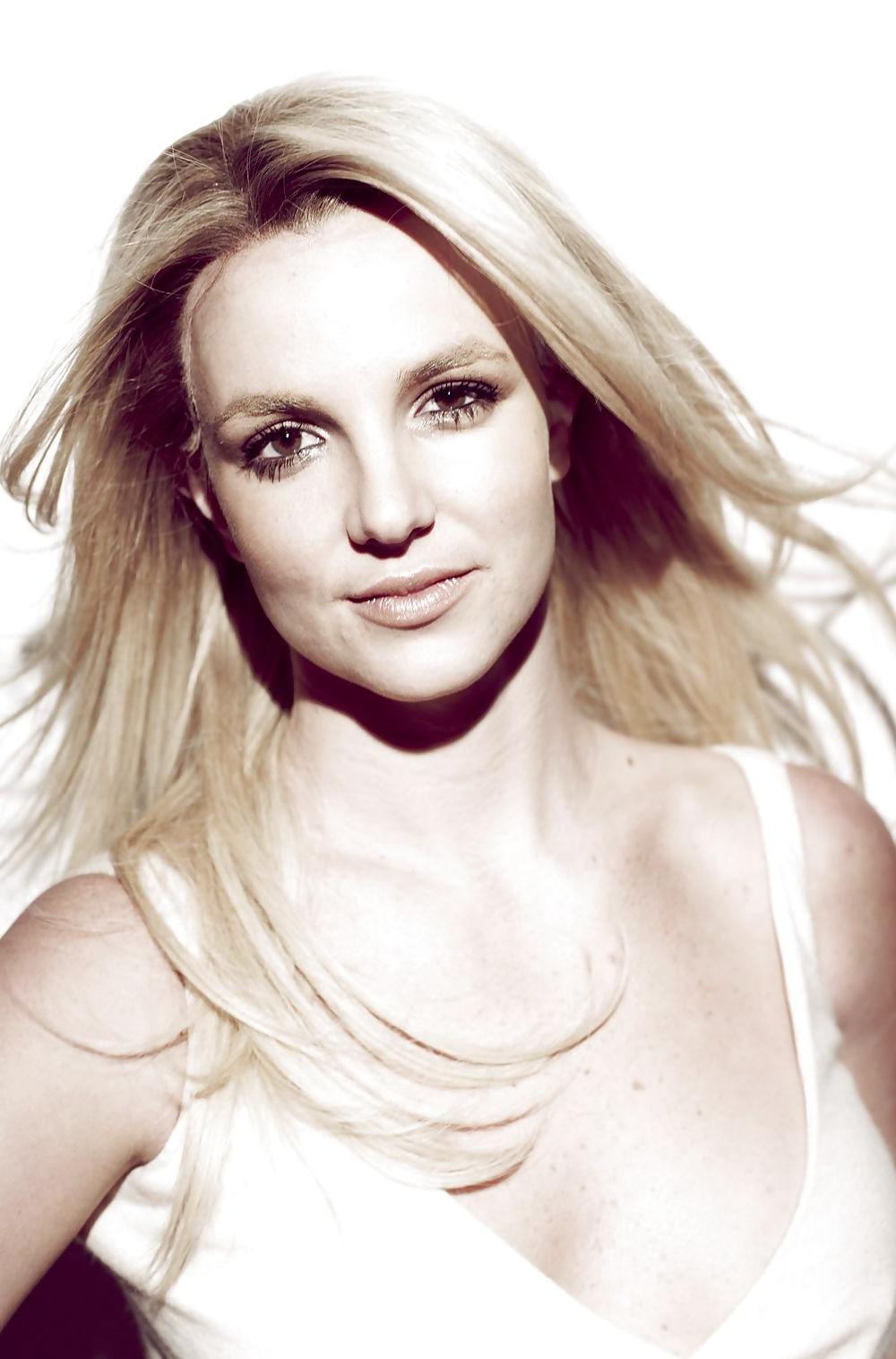25P Britney Spears - My Queen =)