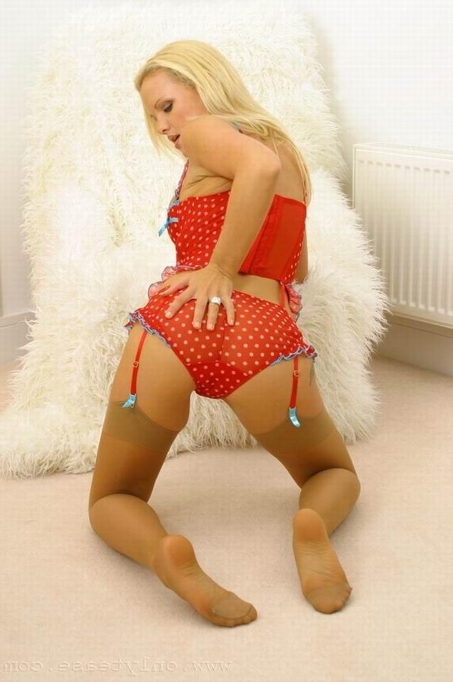 16P Blonde babe in tan stockings