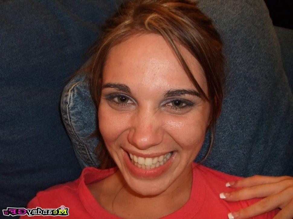 15P Bilder von meiner Freundin, die raucht und eine faule Schlampe ist