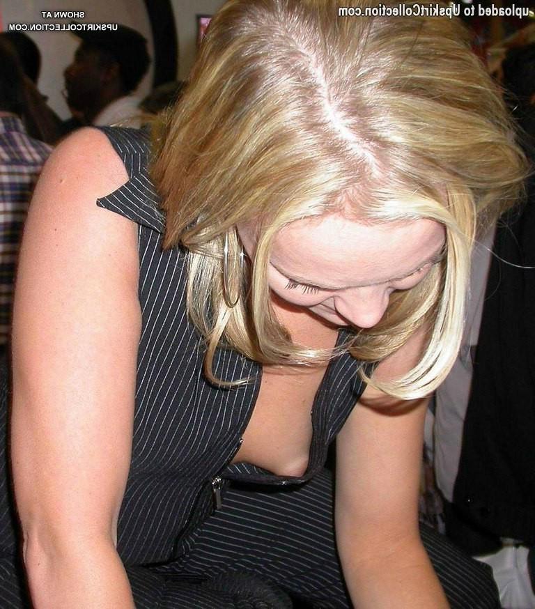 15P Hard nipples peeking in raunchy downbouse pics