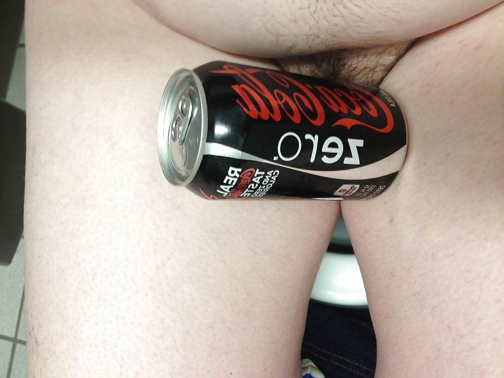 16P Fat hairy pussy stuffed with coke can
