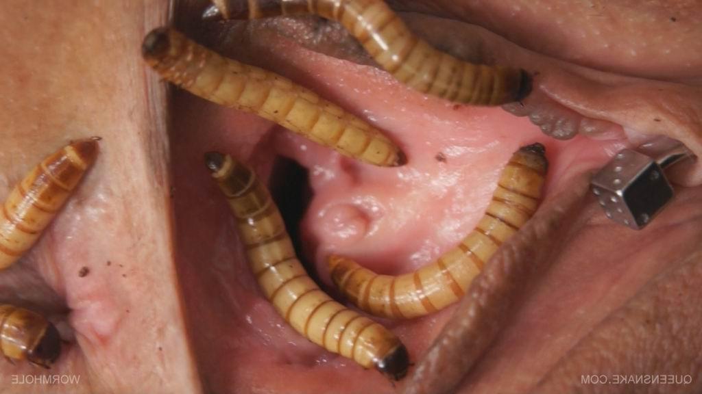 16P extreme und bizarre vaginale Einführungen