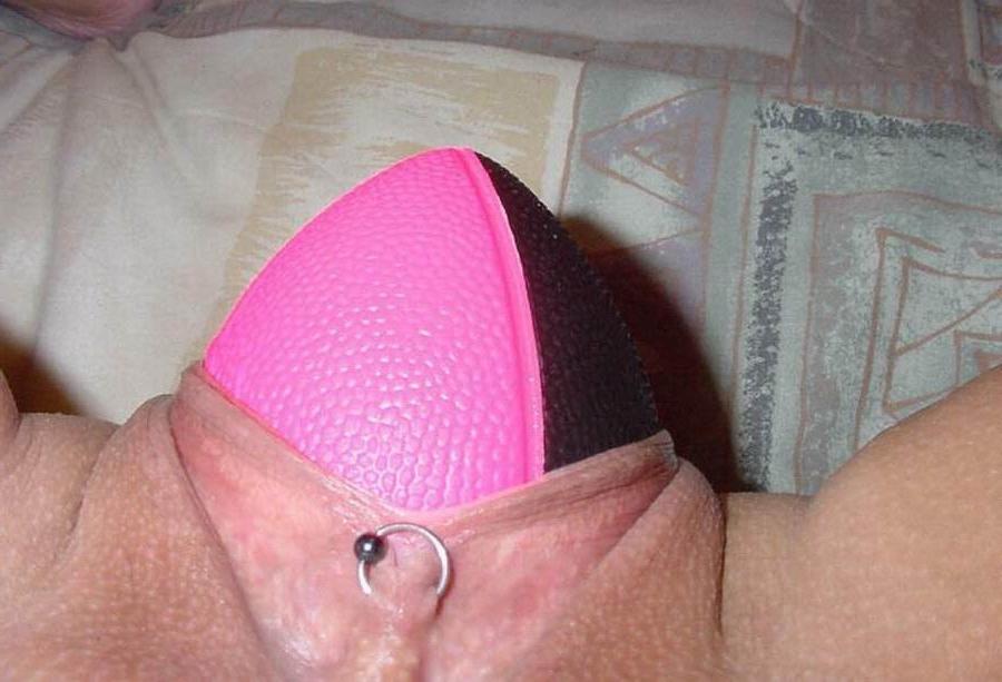 16P extreme homemade pussy object insertions