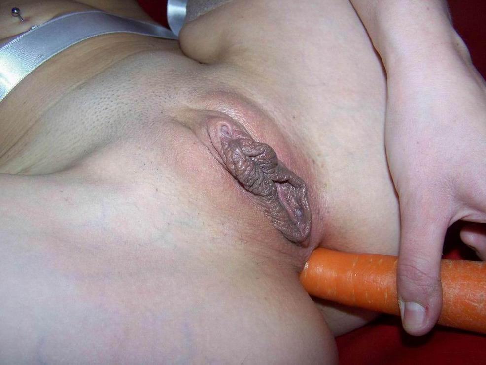17P bizarre object insertions