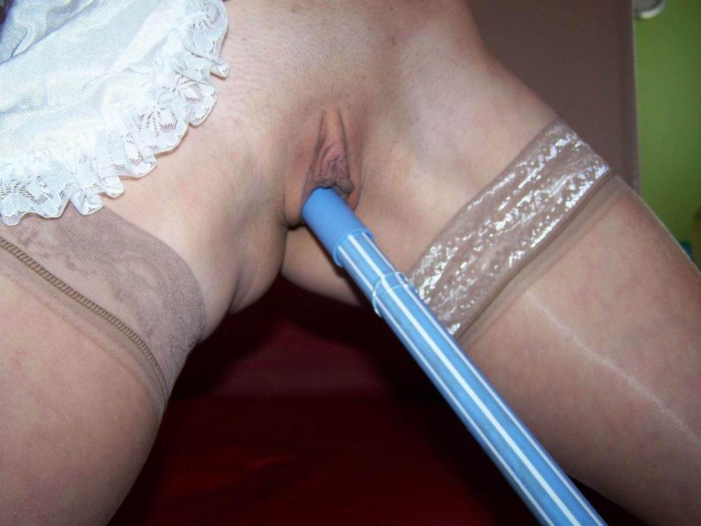 17P bizarre object insertions