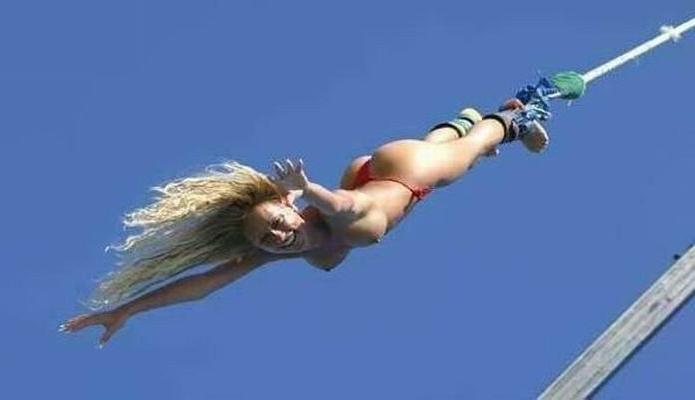 16P weird bizarre unusual and funny pictures