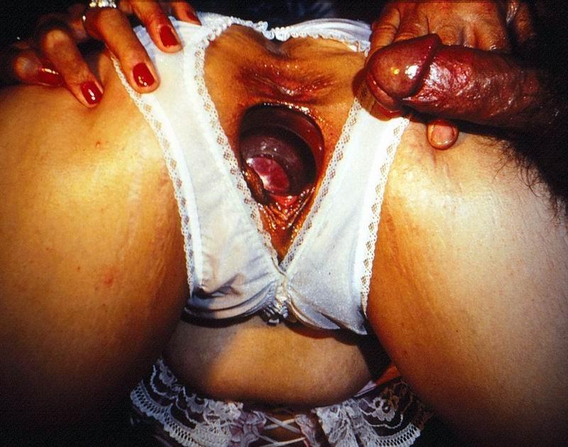 12P extreme fisting and pussy object insertions