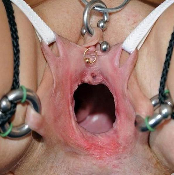 15P extreme homemade fisting and objects insertions