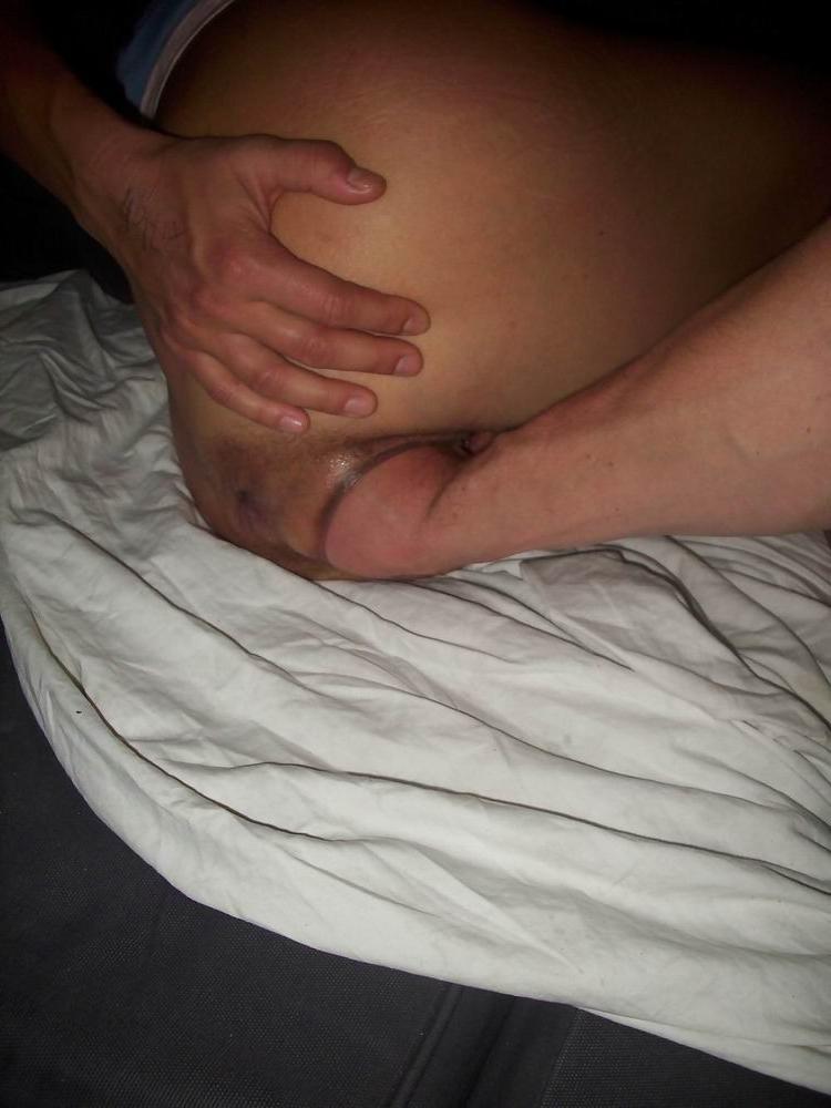 15P very extremely stretched pussy gets fisted