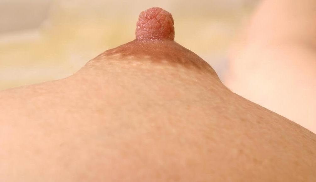 15P Real huge nipples and areolas