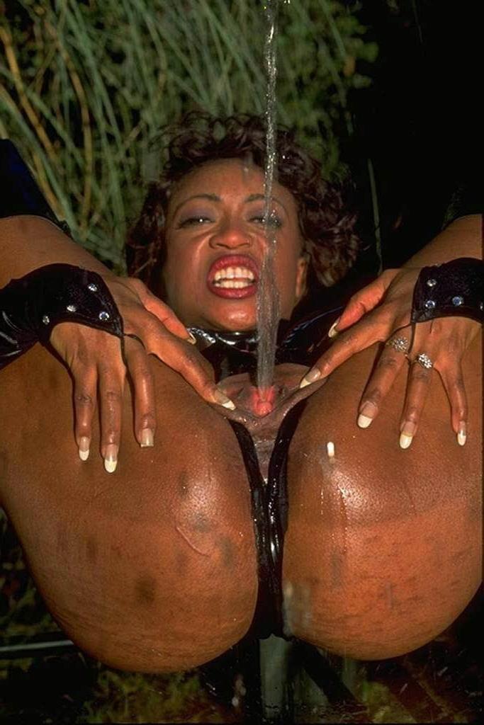 12P extreme and very bizarre fetish