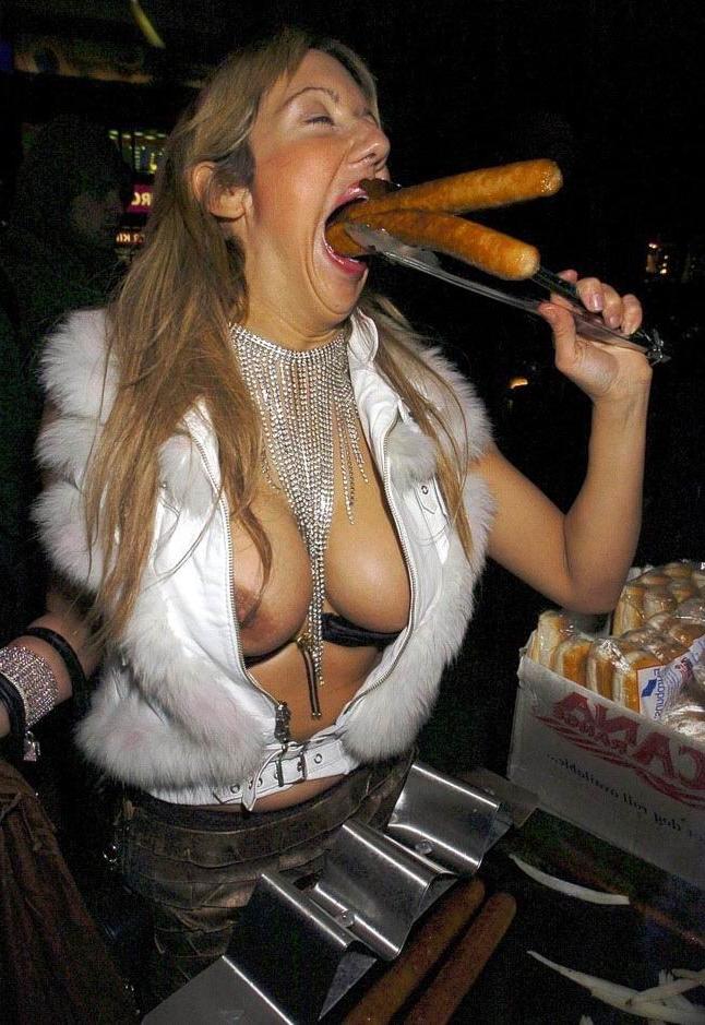 12P extreme and very bizarre fetish