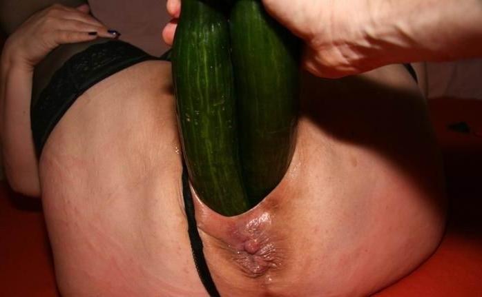 15P extreme pussy fisting and insertions