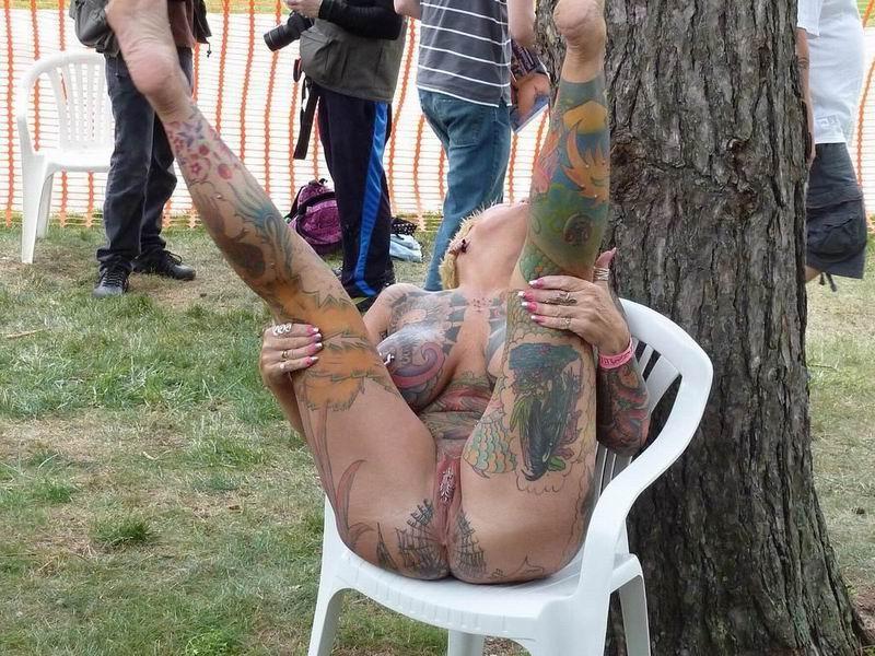 25P Extreme tattoo and piercing