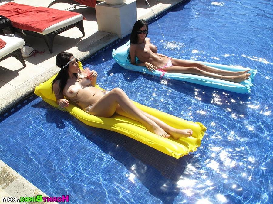 15P Horny amateurs jerk off big cocks at CFNM parties