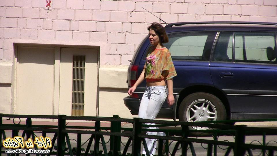 16P This public pants pisser can't hide a large wet spot on her jeans