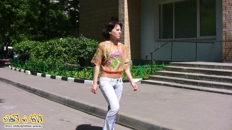 16P This public pants pisser can't hide a large wet spot on her jeans