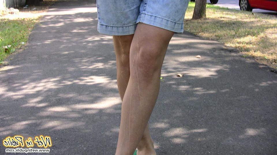 12P Confused girl in the shorts reveals her wet legs and nasty urine spot
