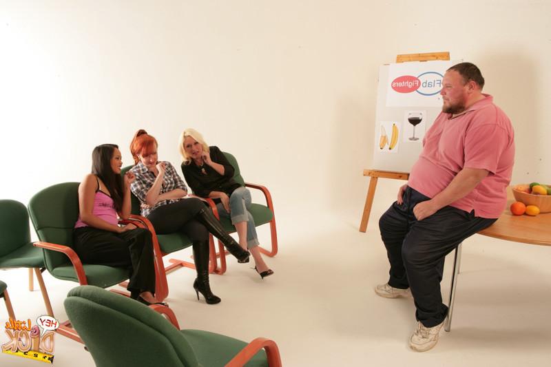 16P Chubby diet counsellor gets stripped and laughed at by three wom
