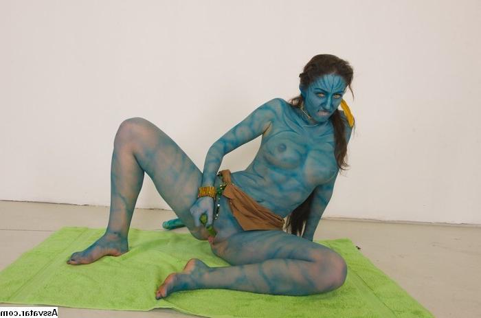 25P Avatar Porn Weird bizarre blowjob blue hottie sucking