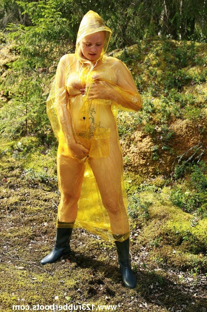20P Sexy rubber plastic rain wear