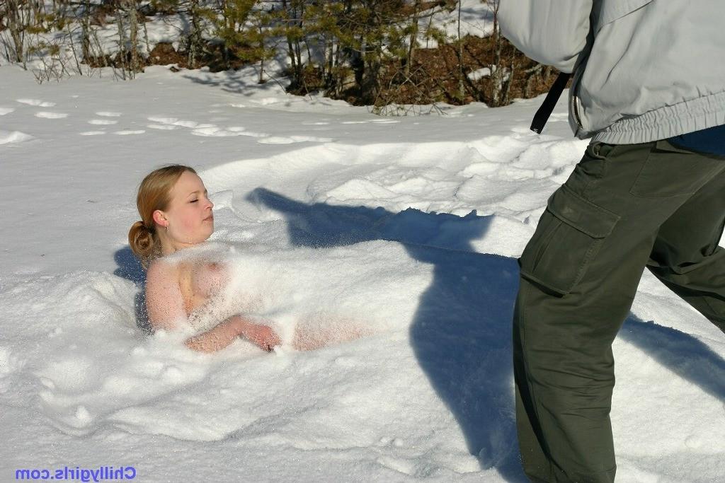 19P Naked girl freezing in snow