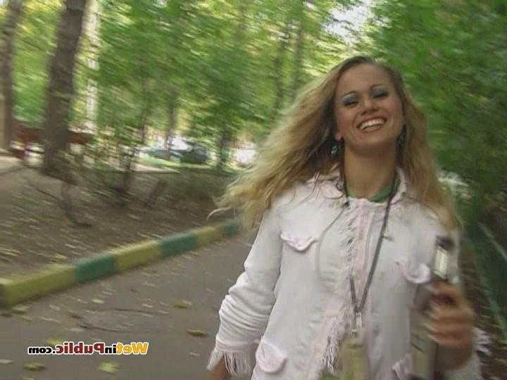 15P Blond has sipped some beer and pissed in her white breeches in public