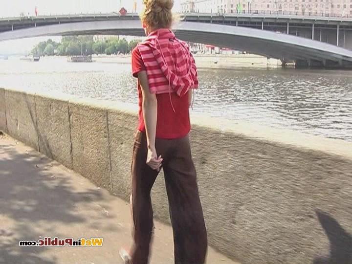 15P Confused pussycat relieves herself right in her pants in public place