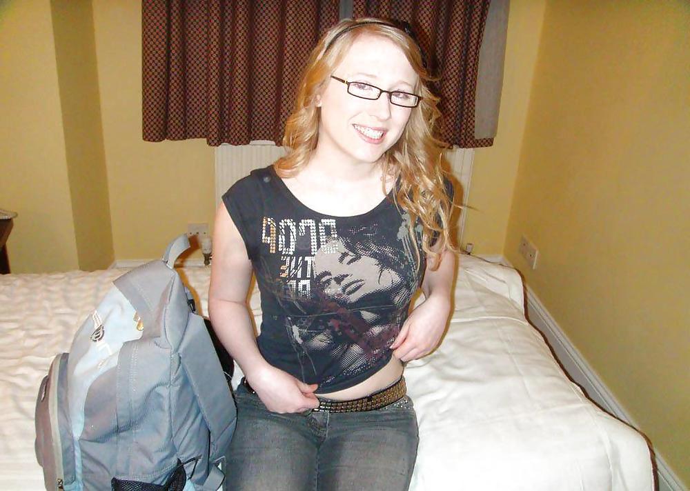 23P COCKHUNGRY NICE GIRL WITH GLASSES
