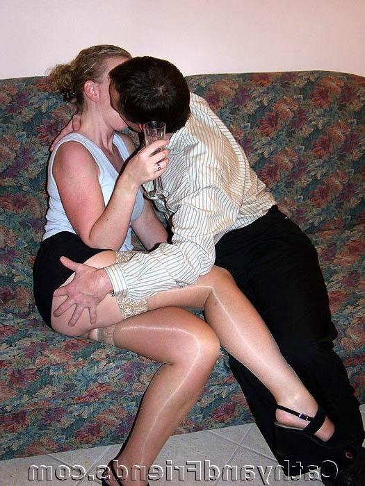 16P Hot milf drinks hubbys cum after sex