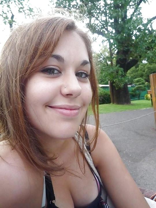 25P Real Candid Sluts