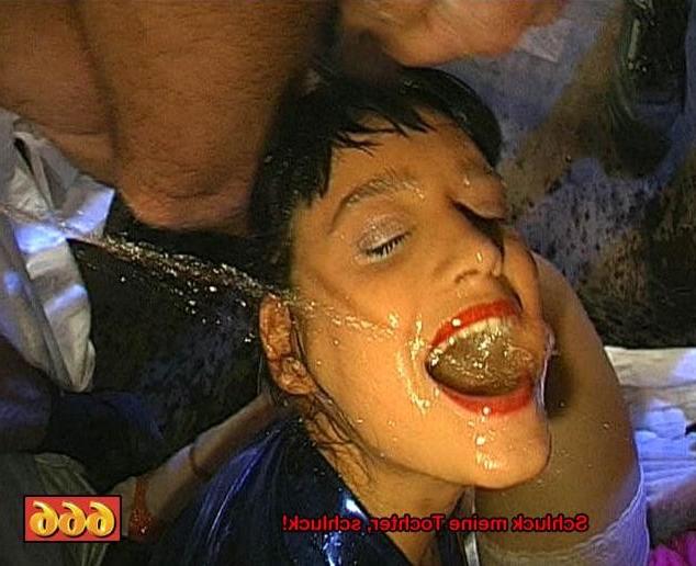 20P Pissing orgy with nasty hot pissdrinking babes