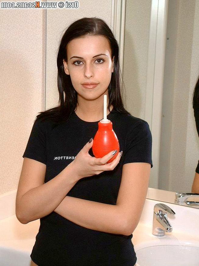 15P Bizarre object insertions