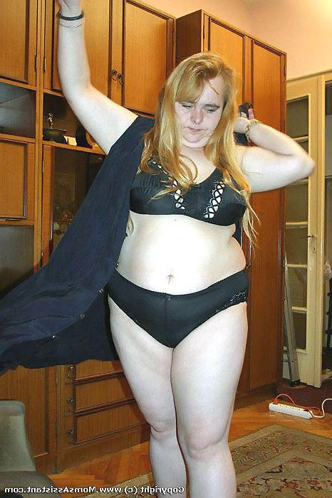 16P He likes boning big women. They're always hungry for nasty sex