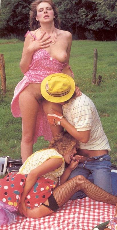 16P Two retro ladies pleasing a guy on the golfcourse