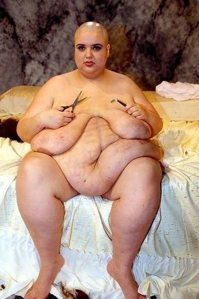 16P Bizzare fat slut