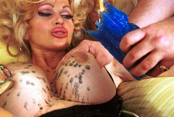 20P Bizarre Mature Sex
