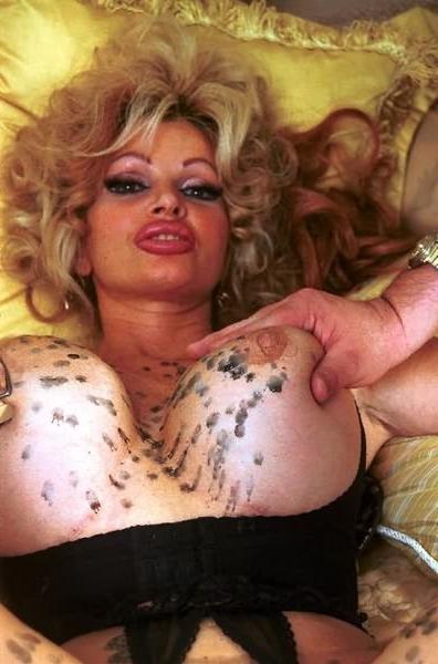 20P Bizarre Mature Sex